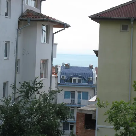 Grandview Апартаменты *